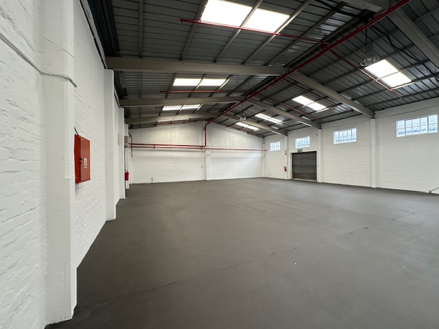 To Let Commercial Property for Rent in Maitland Western Cape